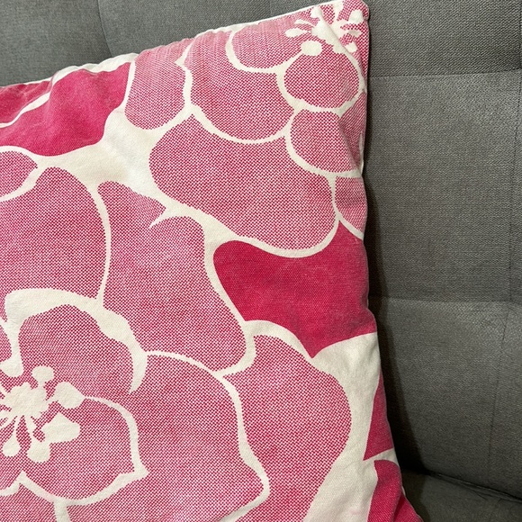 Pink Floral Throw Pillow 19” x 19” - Florence Broadhurst - Picture 4 of 7